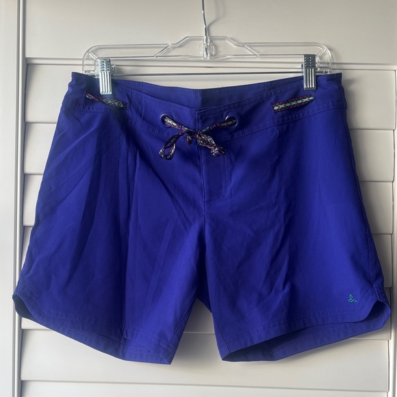 Prana Pants - Prana Women's Athletic Shorts in Blue